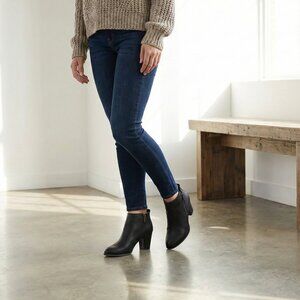 Women's Black Ankle Boots Heel Pointed Toe Short Booties Shoes Size 7 NWT